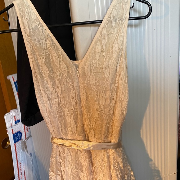 Spring / Summer Dress - Picture 3 of 4